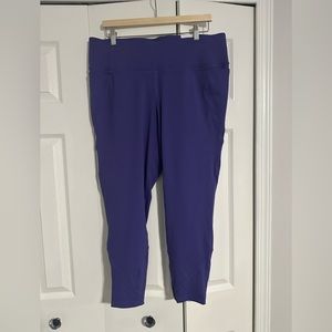 NWT Livi Active Lane Bryant Athletic Crop Leggings